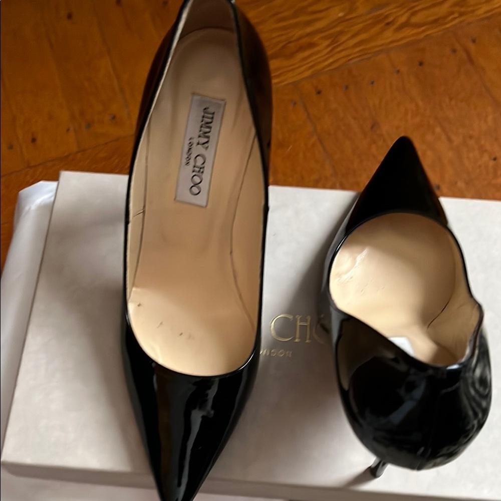 Jimmy Choo Black Stiletto Heels Elegant Design - Picture 10 of 13